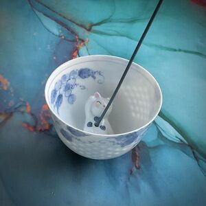 HANDCRAFTED INCENSE HOLDER BURNER CAT TEACUP(b) made with a VINTAGE TEA CUP